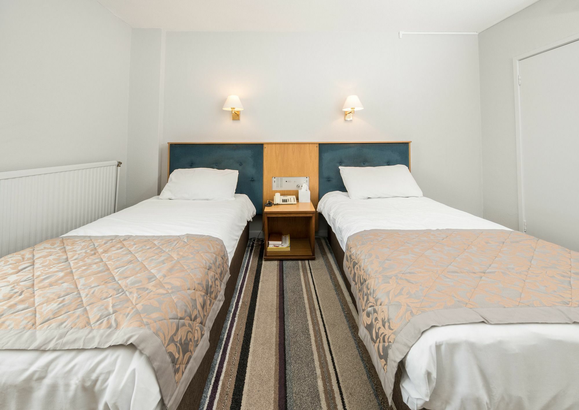 Norwich Hotel Экстерьер фото