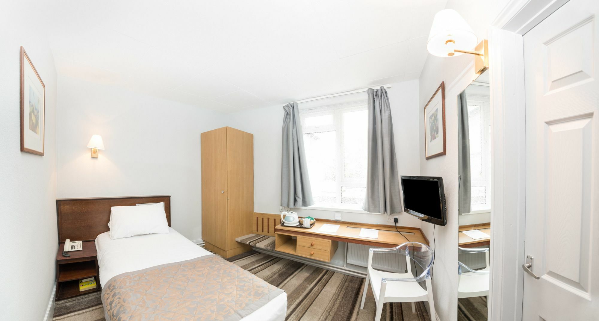Norwich Hotel Экстерьер фото